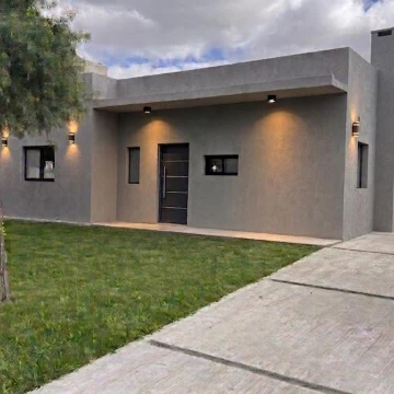 Casa en Venta 3 dormitorios San Ramon Pilar del Este