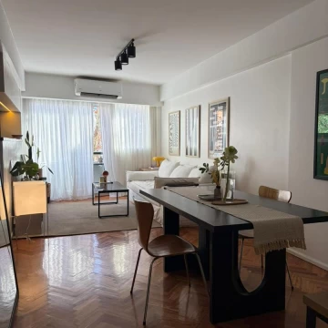 Espectacular dos ambientes con balcon aterrazado y cochera en venta