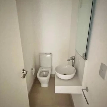 1782502261.jpg