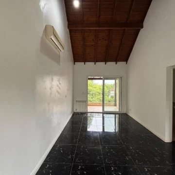 1782502320.jpg