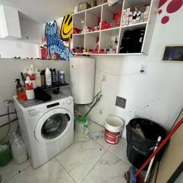 1782502390.jpg