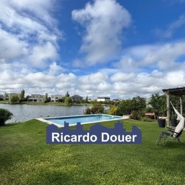 Casa  en Venta a la laguna en El Cantón, Escobar, G.B.A. Zona Norte