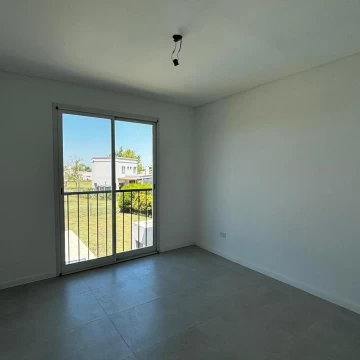 1782502705.jpg