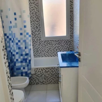 1782502930.jpg