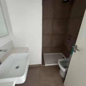 1782503095.jpg