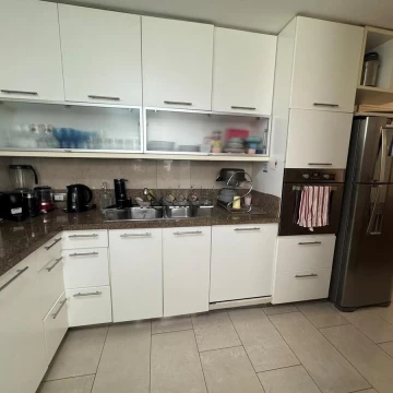 1782503230.jpg