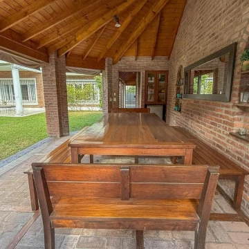 1782503308.jpg