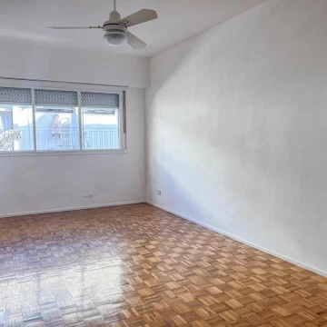 1782503398.jpg
