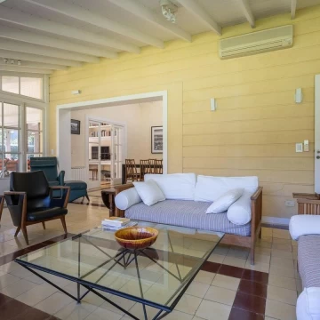 1782503668.jpg