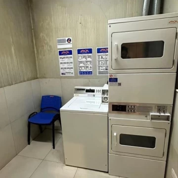 1782503678.jpg
