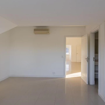 1782503724.jpg