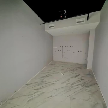 1782503831.jpg