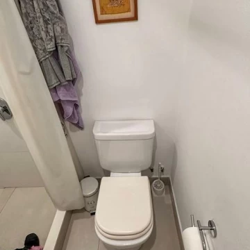 1782504052.jpg