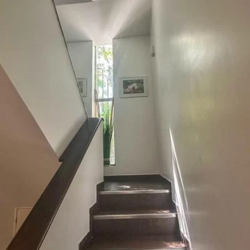 1782504053.jpg