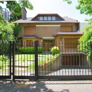 Casa  en Venta en Libertador / Rio, Martínez, San Isidro