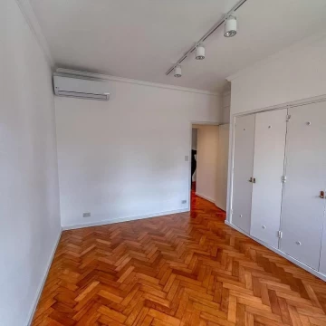 1782504376.jpg