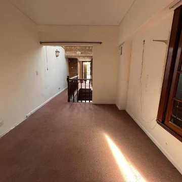 1782504957.jpg