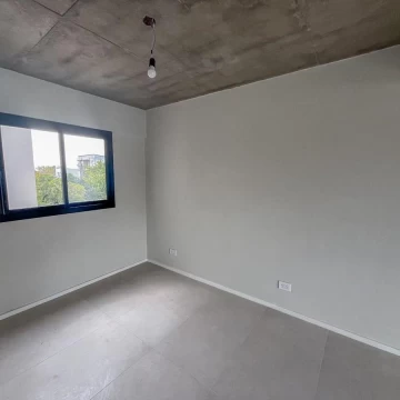 1782504989.jpg