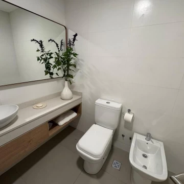 1782505003.jpg