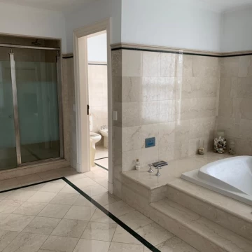1782505023.jpg