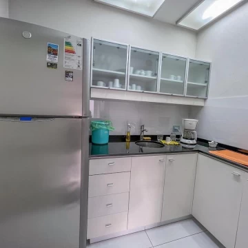 1782505374.jpg