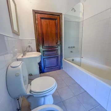 1782505496.jpg