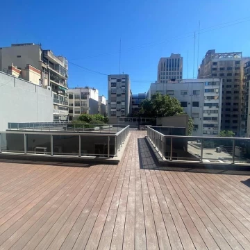 1782505633.jpg