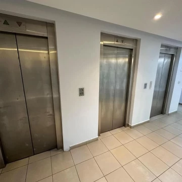 1782505705.jpg