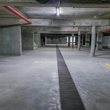 1782505812.jpg