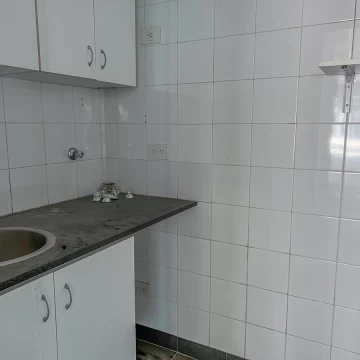 1782505930.jpg
