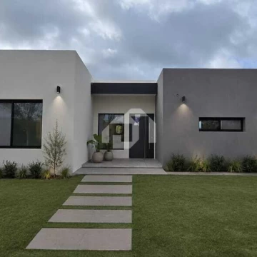 Casa  en Venta en San Ramon, Pilar del Este, Pilar