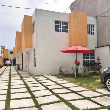 Casa en venta en Nueva Oriental Coapa 3 Recámaras