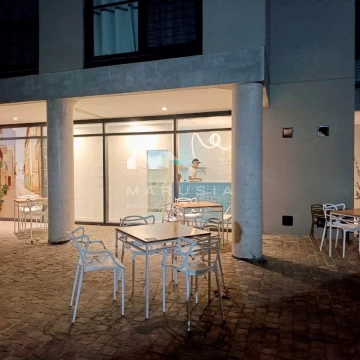 Local  en Venta en 46 Plaza, Pilar, G.B.A. Zona Norte