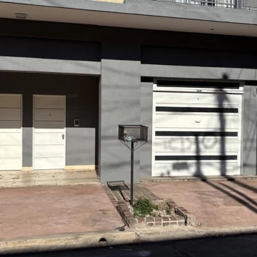 Casa PH 3 ambientes venta Ramos Mejia
