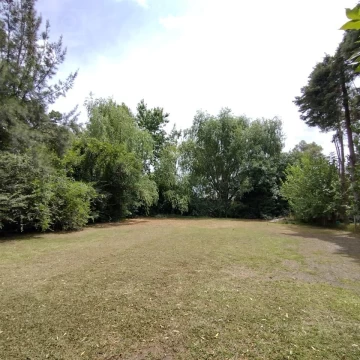 Venta Terreno de 760m2, parquizado, gas natural, Larreta al 300,  Sakura, Exaltación de la Cruz