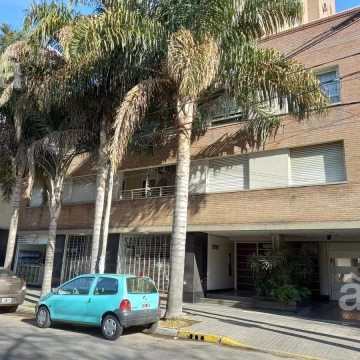 Departamento en Alquiler en  Villa Ballester - Mono ambiente- Amplio y Luminoso.