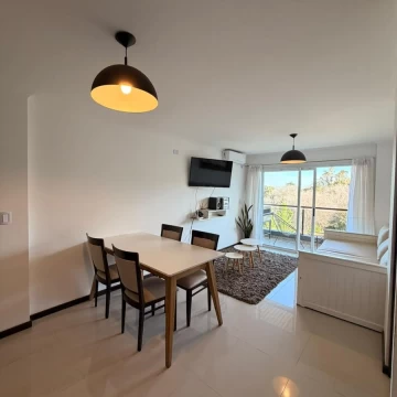 Excelente departamento en venta en Complejo Veneto, Parque Siquiman