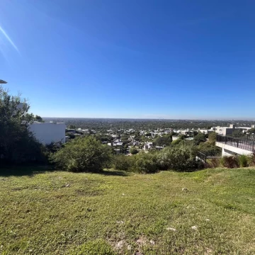 Lote en venta en La Rufina, ultimo en parte alta