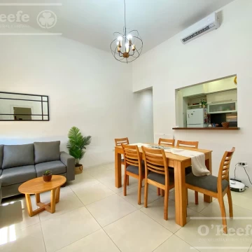 Casa en venta, 3 ambientes en Quilmes. Apto credito