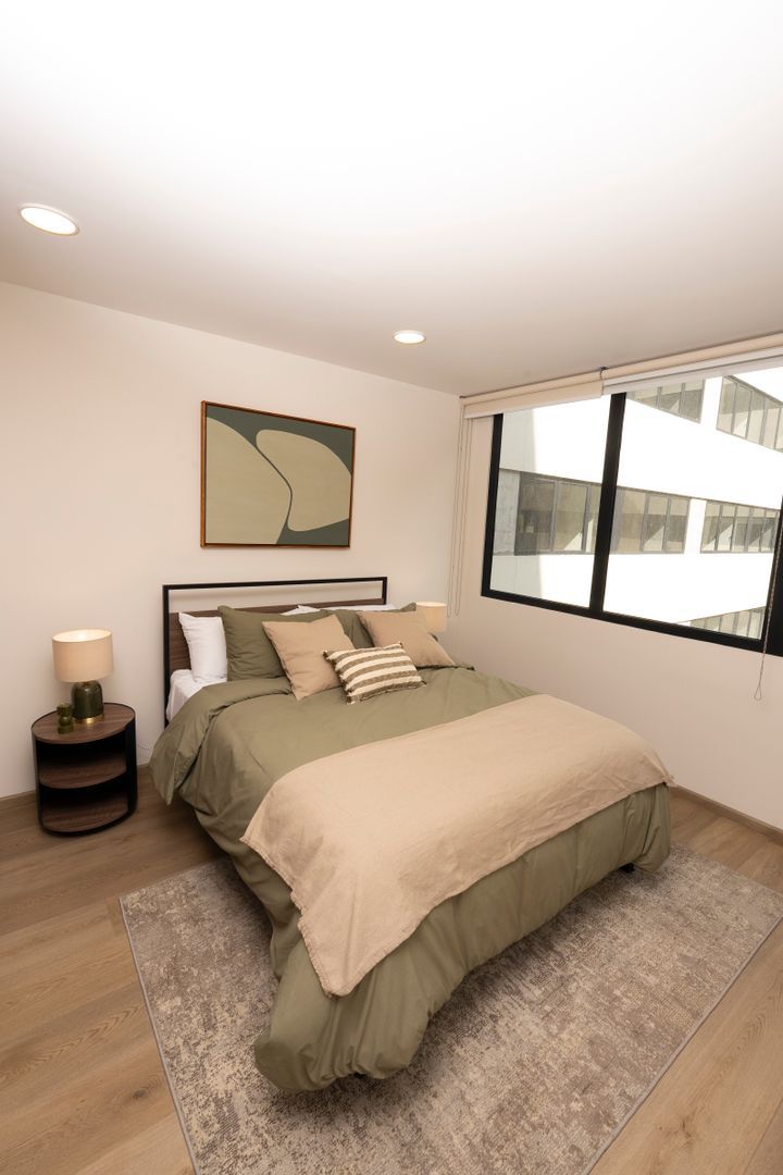 1bed.jpg
