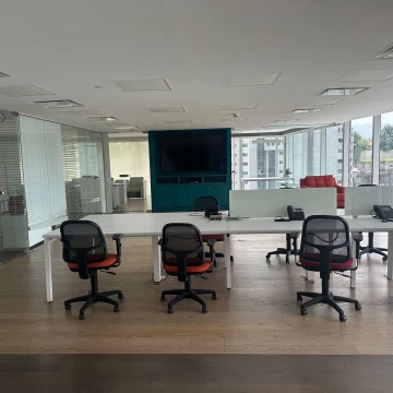Oficina Corporativa Premium en Terrez Interlomas - 308 m2 y 10 Estacionamientos 