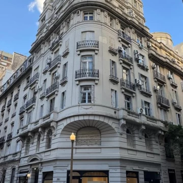 Exclusivo Piso Francés de Categoría 140m2,  2 Dorm. en Retiro