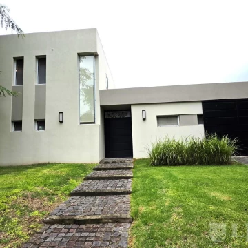 APTO CREDITO. LOTE INTERNO. OPORTUNIDAD.