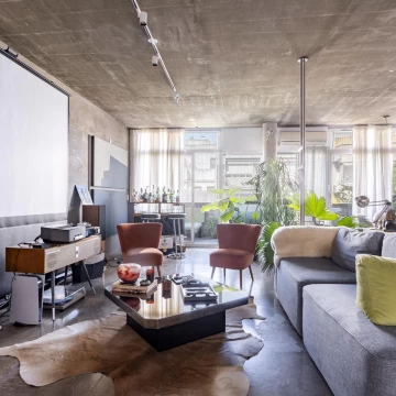 Alquiler Departamento de 2 ambientes, piso alto con balcón y cochera en Recoleta