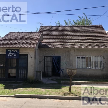 Casa en Venta en Diag.426/ Diag 4 y Diag 5 Villa Elisa - Alberto Dacal Propiedades