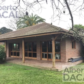 Casa en Venta en 10 e/ 503 y 504 Manuel B Gonnet - Alberto Dacal Propiedades