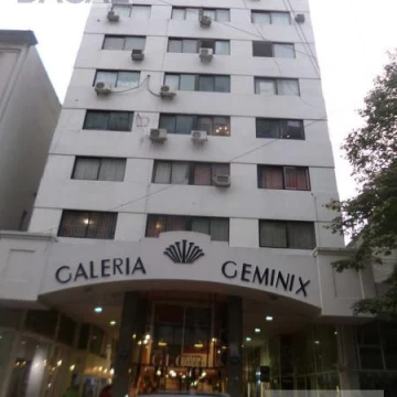 Oficina en Venta en 48 e/ 7 y 8 Galeria Geminis La Plata - Alberto Dacal Propiedades