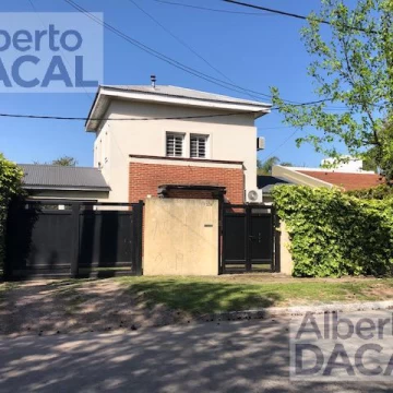 Casa - Venta - City Bell