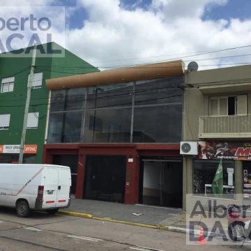 Local - La Plata