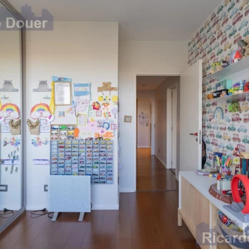 1782836607.jpg